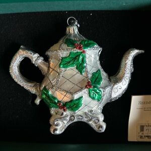 Reed & Barton Christmas Reflections Holly Teapot Blown Glass Ornament w/ Box Tag